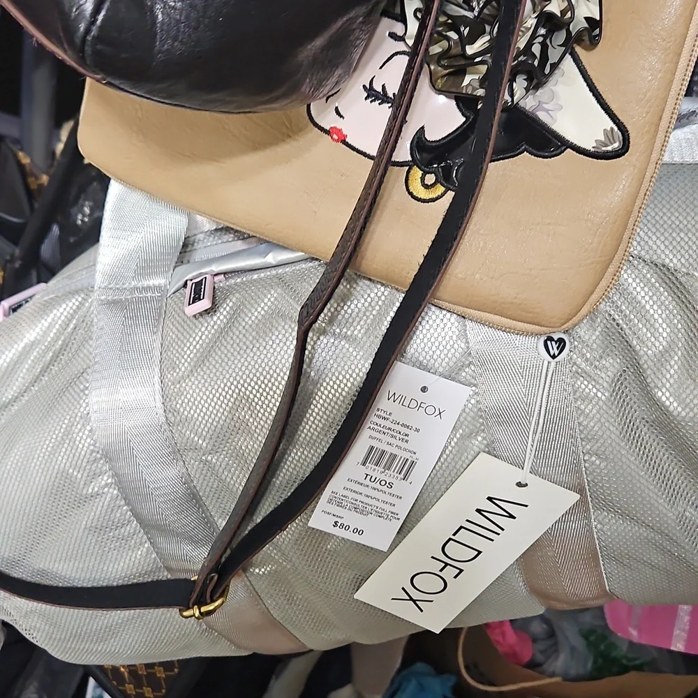 UNLISTED INVENTORY FOR LIVE POSH SHOWS - Picture 2 of 4